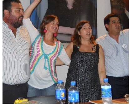 Odera, Moscarella, la ministra Batakis y el ministro Arlía al cerrar el acto.